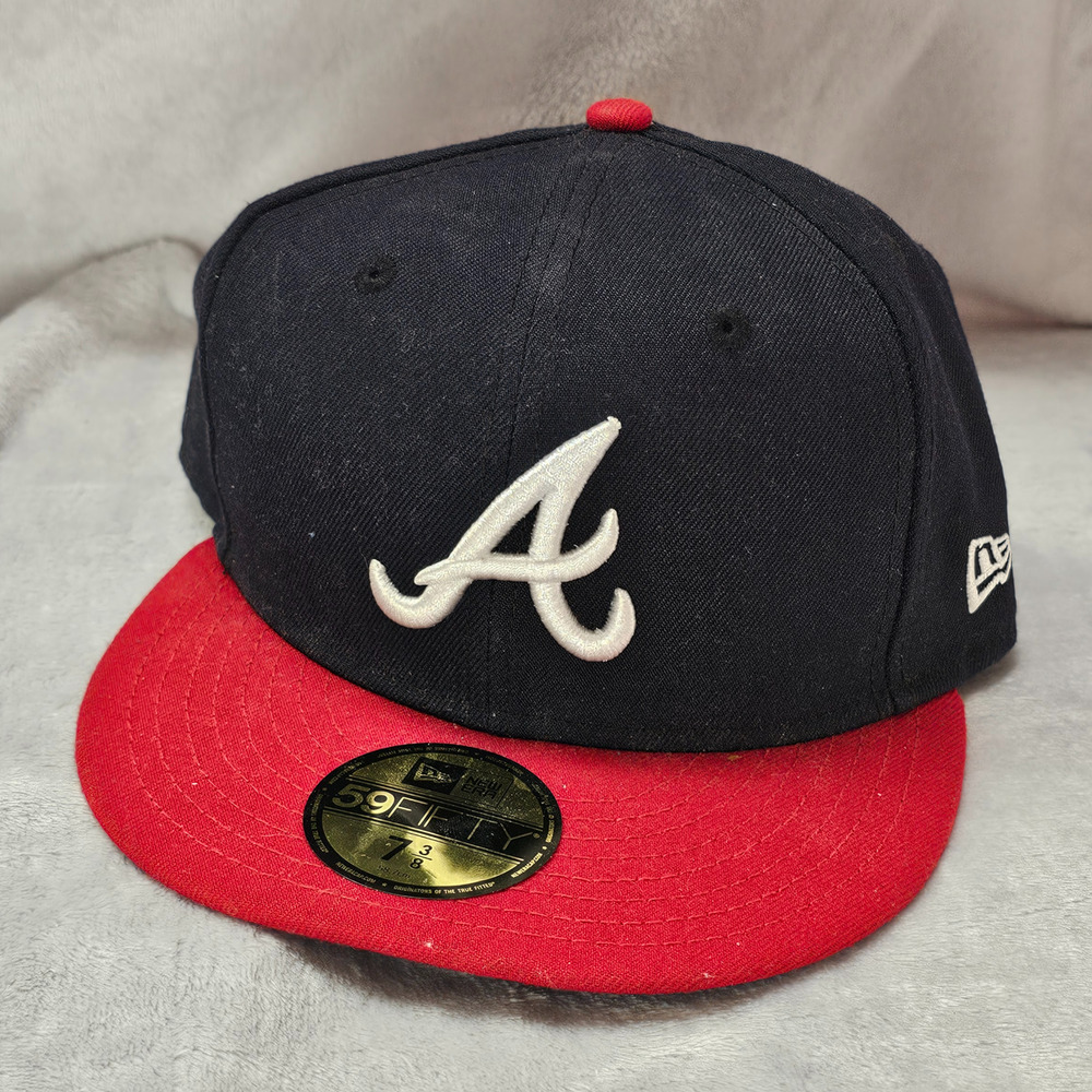 New Era 59FIFTY Atlanta Braves On-Field Fitted Cap Size 7 3/8 Navy Red MLB Hat